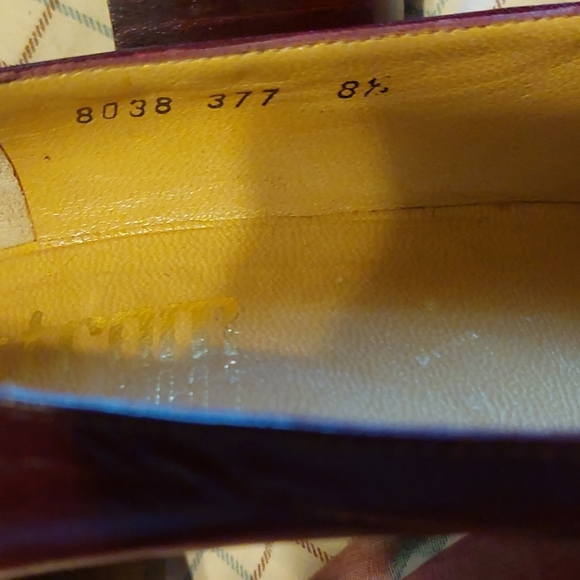 Shoes - Picture 10 of 11